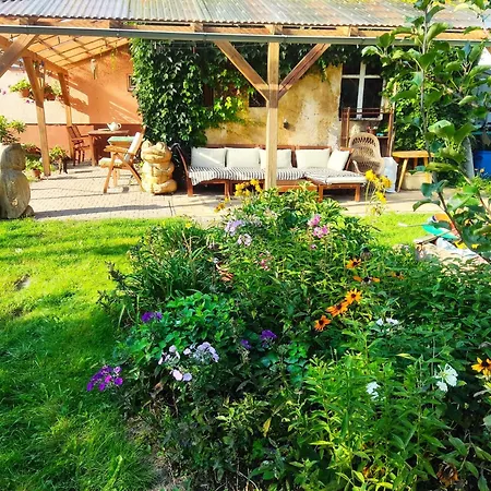 In The Blooming Garden - Green Apartment Apartment Nove Mesto pod Smrkem